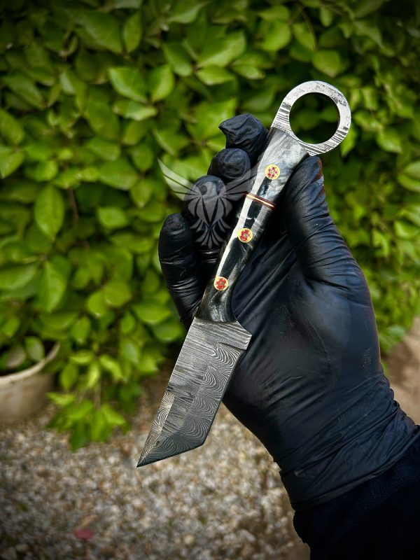 Damascus Fixed Blade Tanto Hunting Skinner with Free Leather Sheath